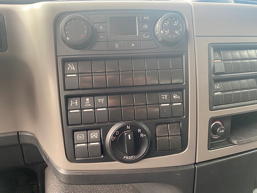 MAN TGS 26.470 6x2 - valník s hydraulickou rukou FASSI - 12