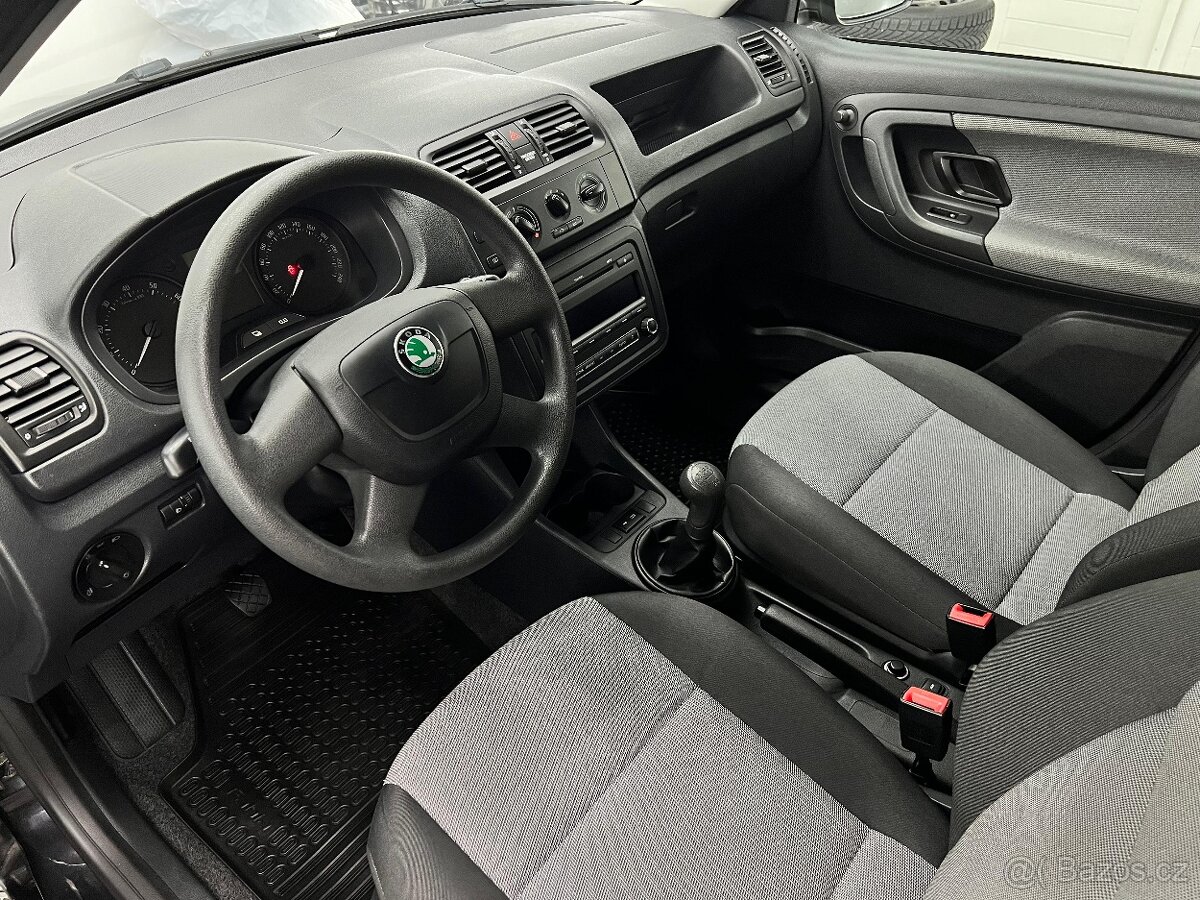 Škoda Fabia 2 Combi 1.4 16v | NELAKOVÁNO - 12