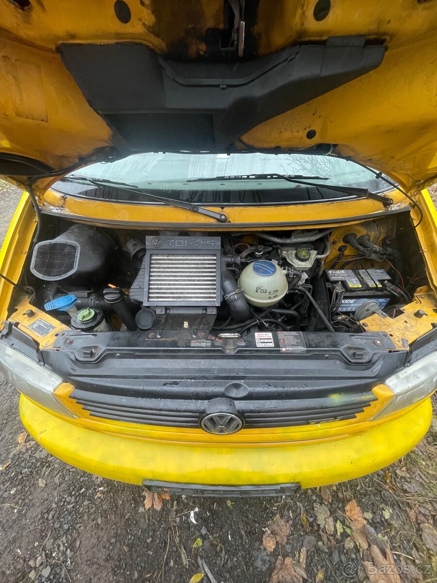 // Díly \\ VW T4 2.5tdi 75kw ACV - 12