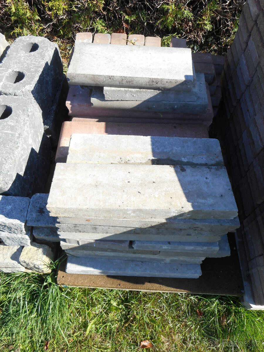 Zbytky ze stavby - 12