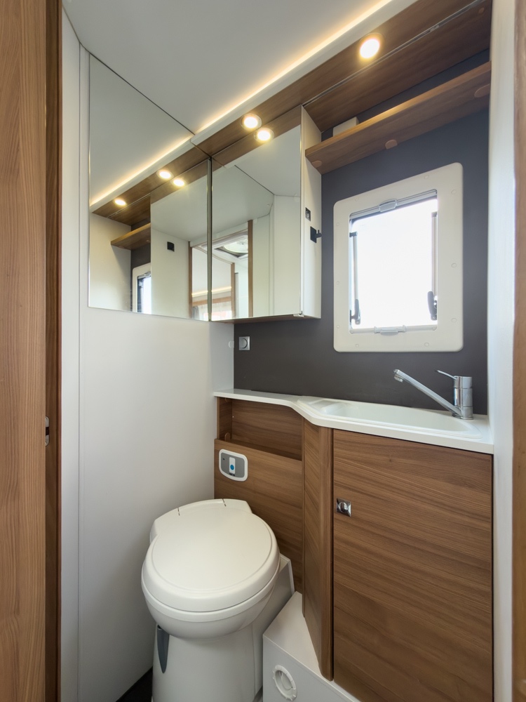Adria Matrix Axess 670 SL - výbava - 12