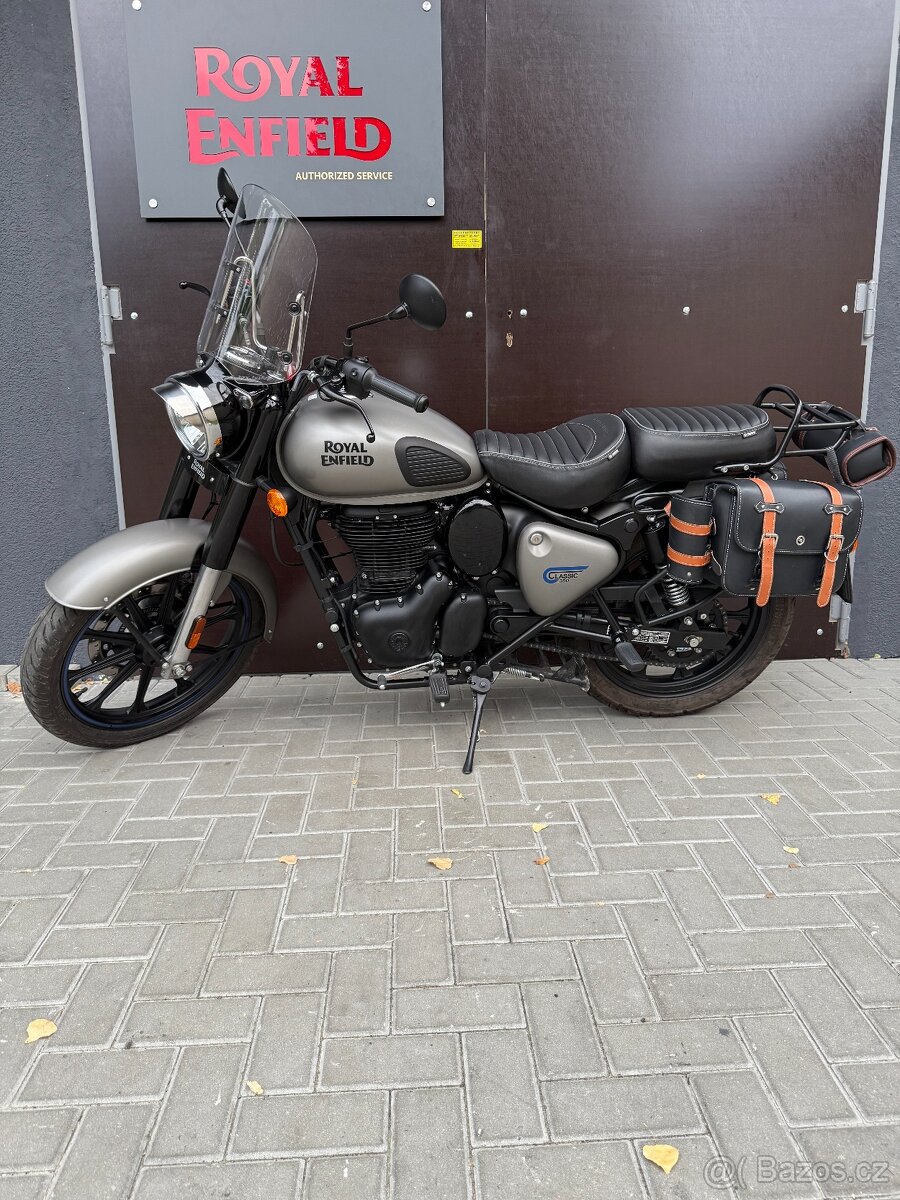 Royal Enfield Classic 350 Dark Gunmetal Grey - 12