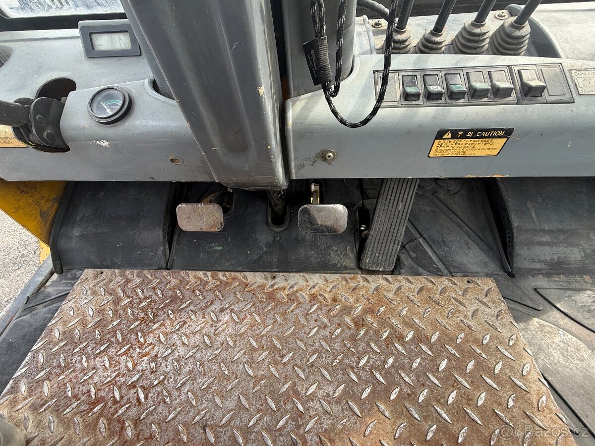 Vysokozdvižný vozík Hyundai HDF 70-7s - zvedá 7t - 12