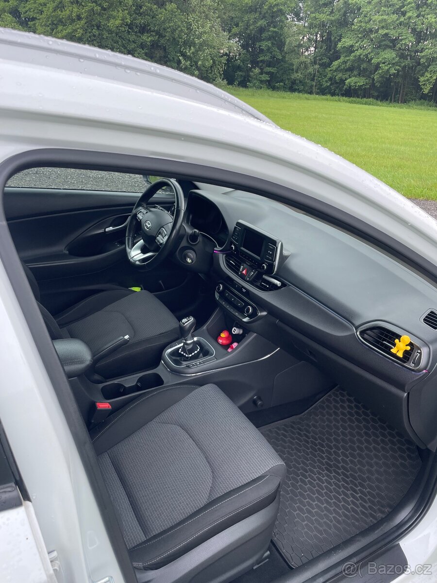 Hyundai i30 85kw 1.6crdi - 12