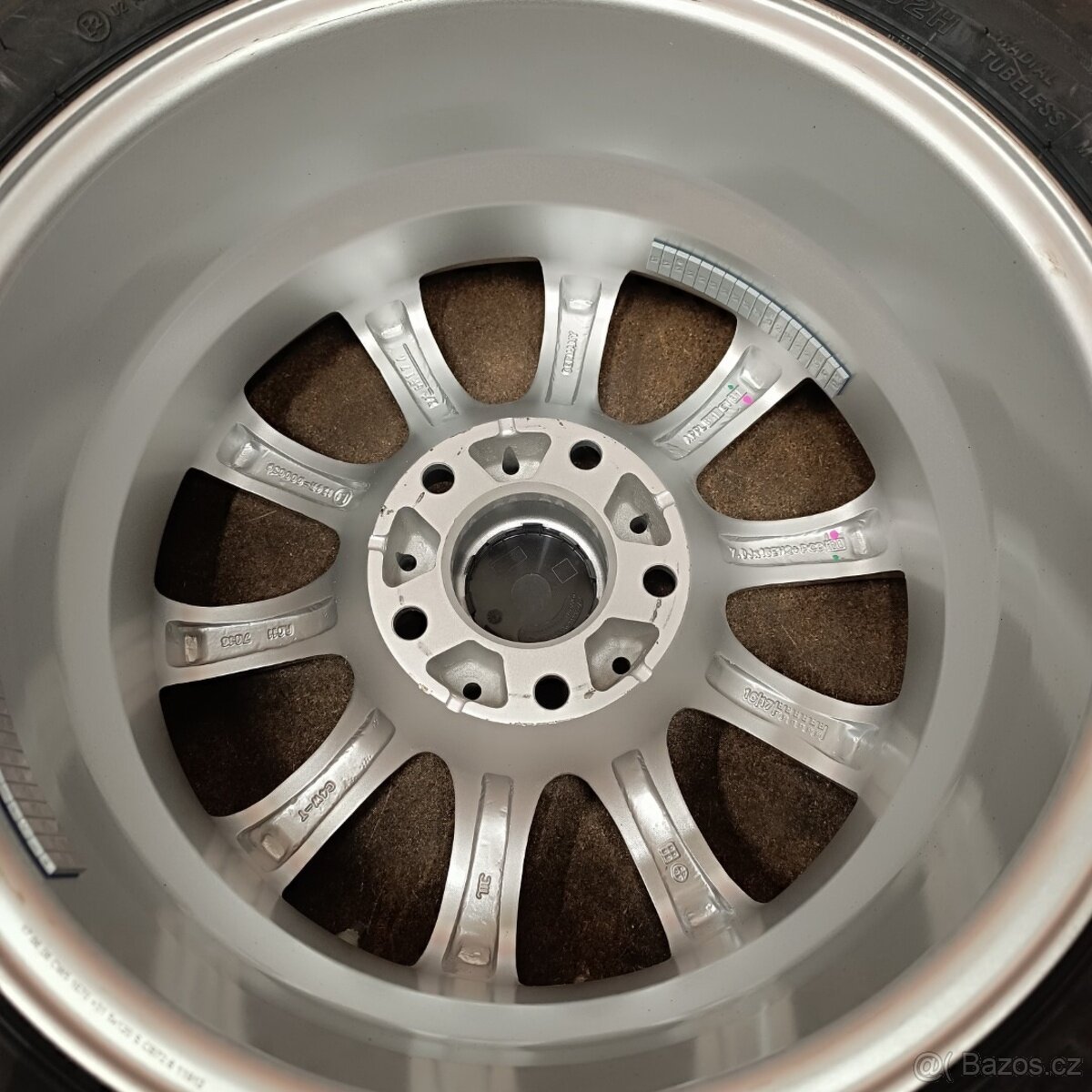 ALU kola OXXO 5x120 zimní pneu 205/60/16 NOVÁ SADA - 12