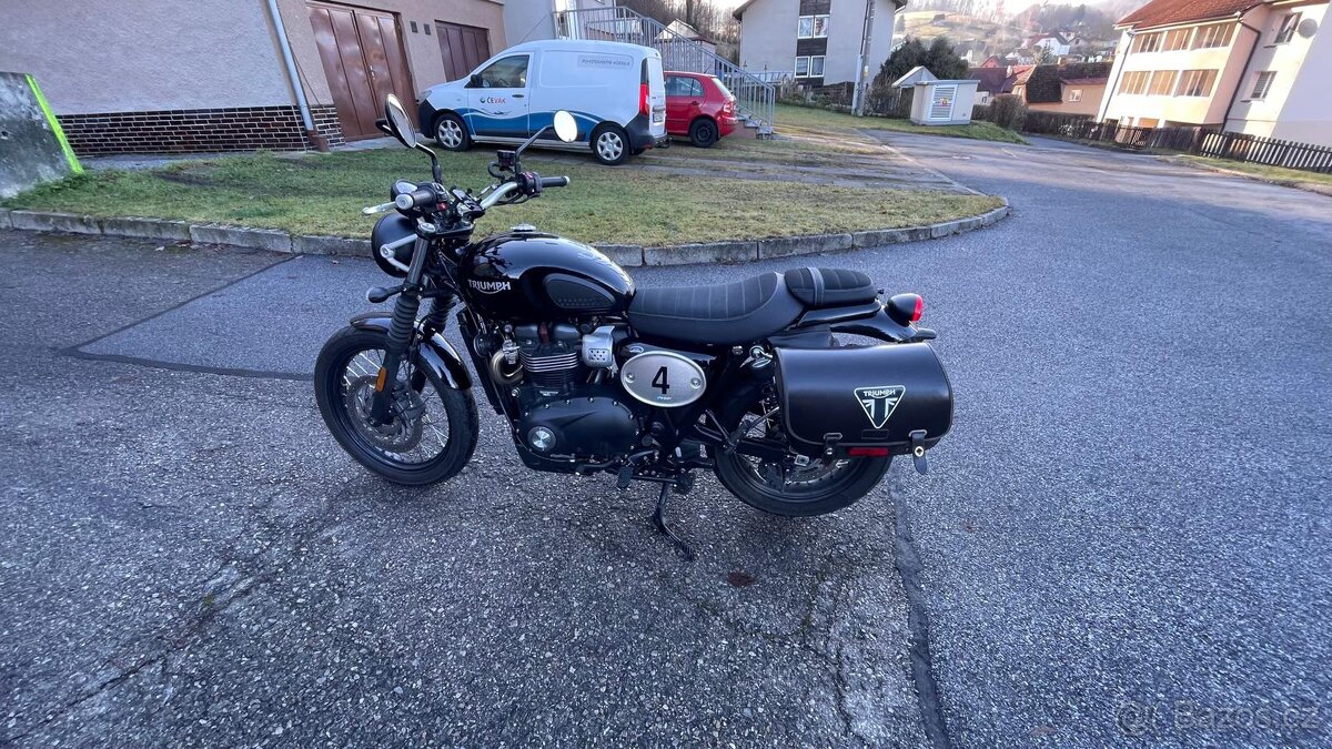 Motocykl Triumph - 12