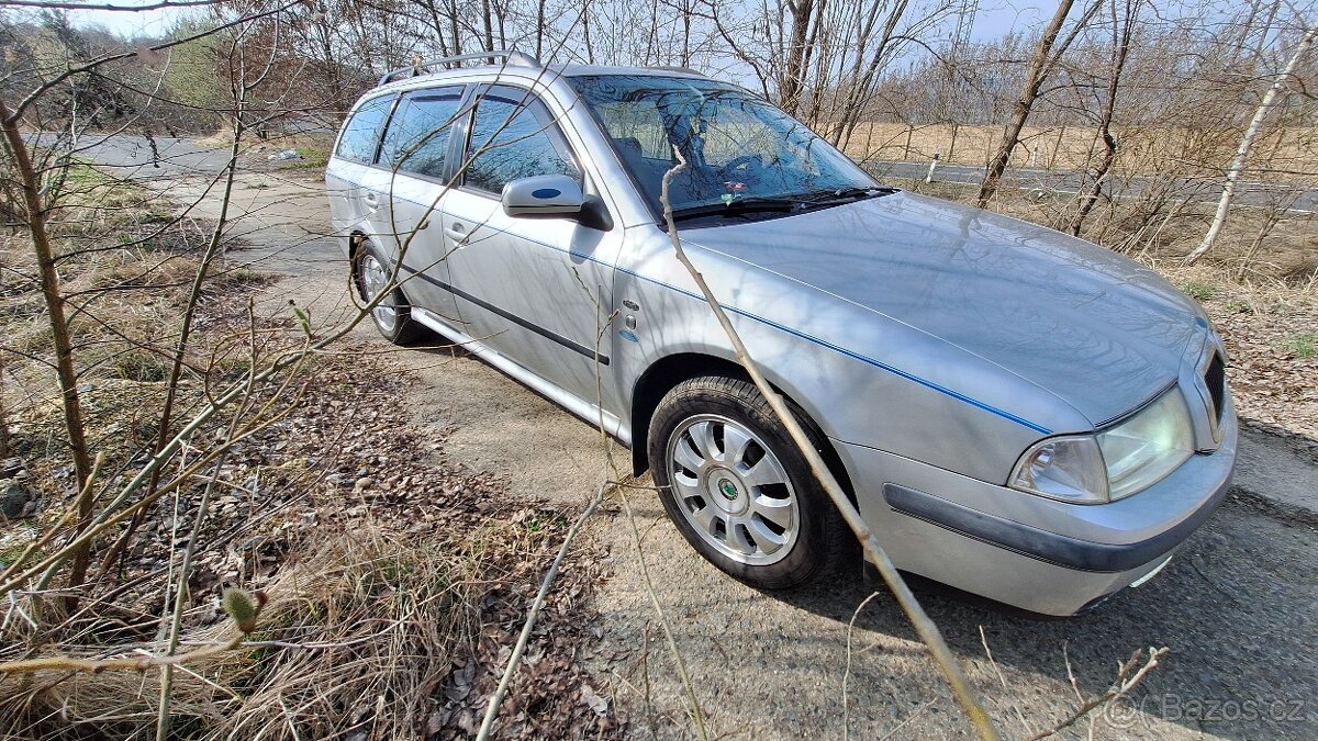 Škoda octavia 1.6 Combi lpg - 12