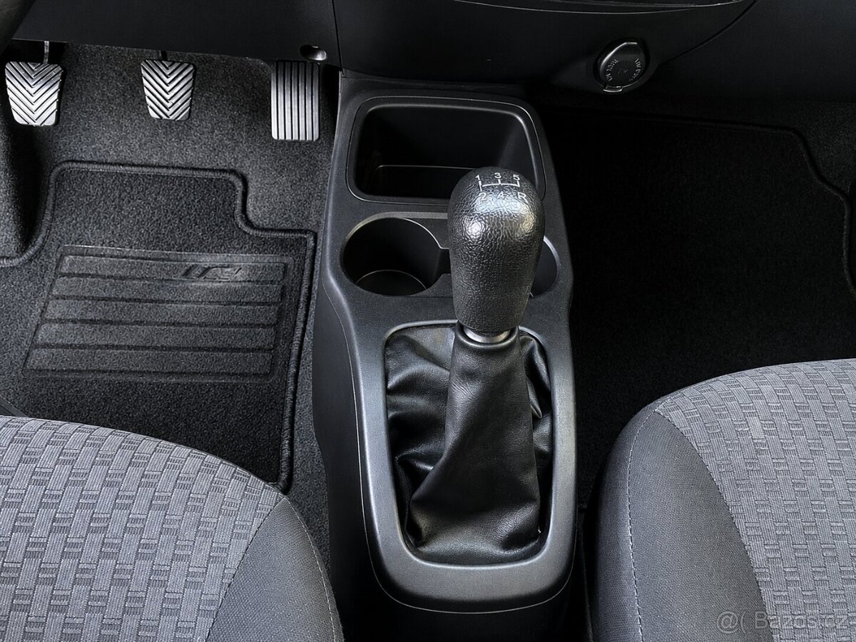 Mitsubishi Space Star 1,0i (52kW)STK DO 7/2028 - 12