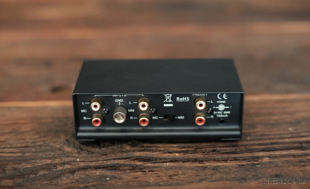 NAD CD + Tuner + Phono preamp - 12