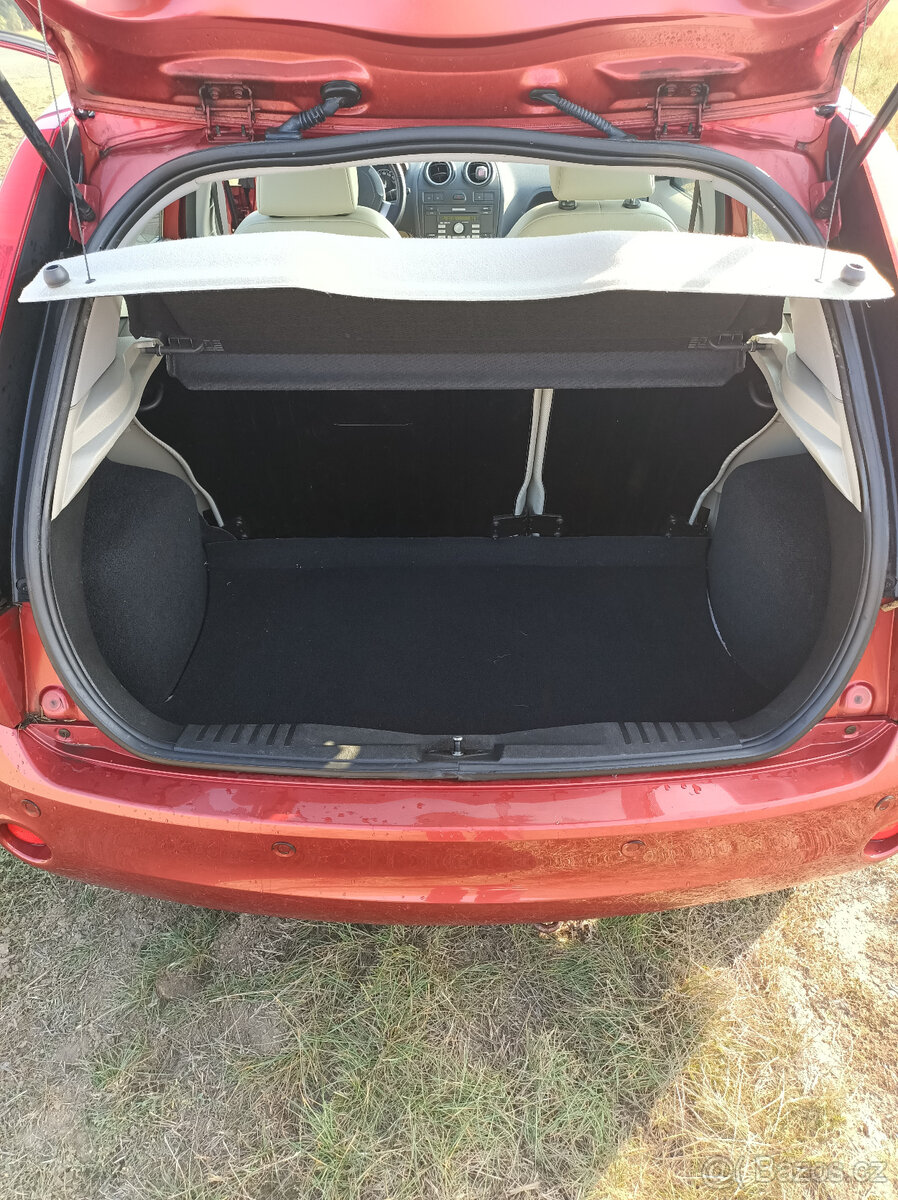Ford Fiesta , 1,4 , GHIA - 12