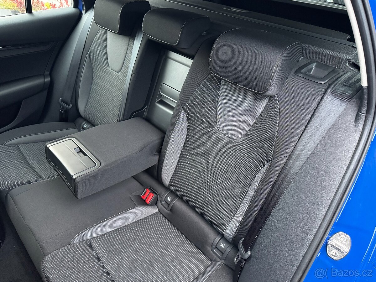 Škoda Octavia combi 2.0 TDI Ambition r.v.2023 ODPOČET DPH - 12