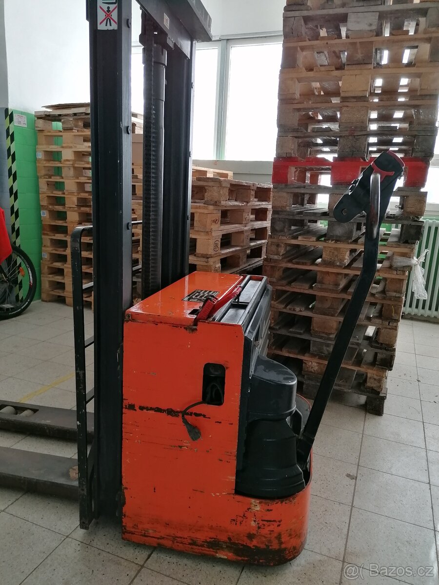 Vysokozdvižný vozík - 12