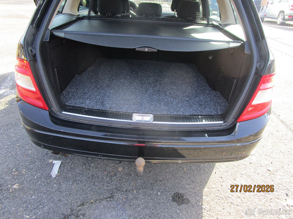 Mercedes Benz C 200 CDi - 12