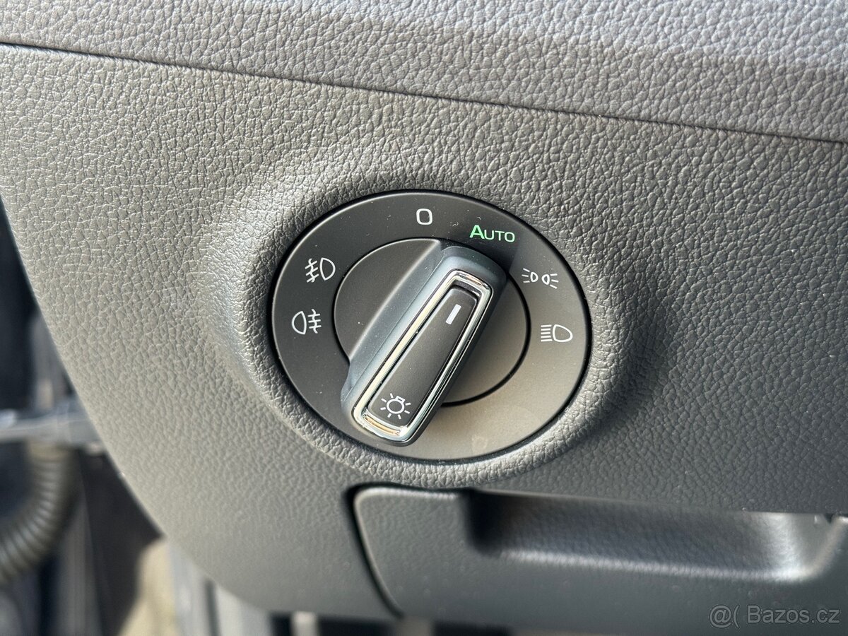 Škoda Superb 2,0 TDI 140kW DSG SPORTLINE - 12