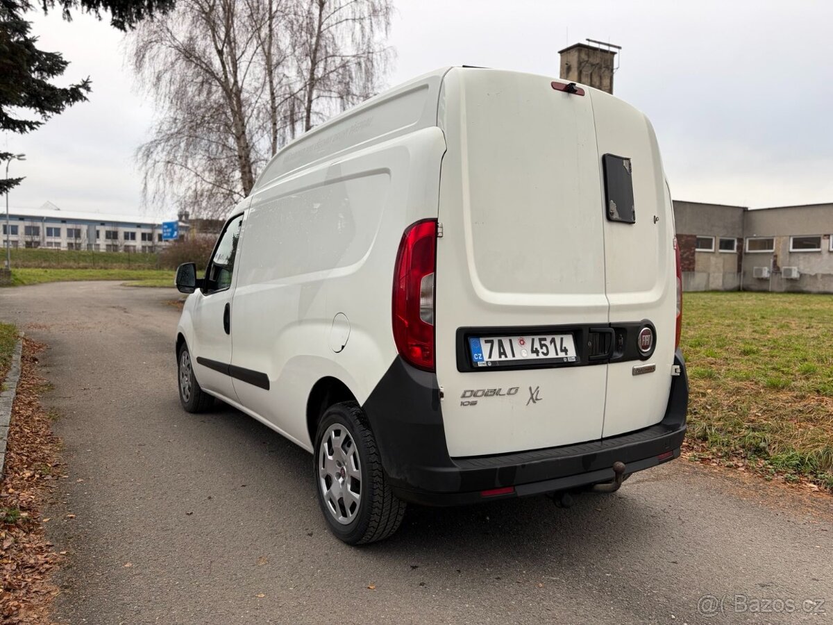 FIAT DOBLO MAXI CARGO 1,6TDI nosnost 1000 kg ADR - 12