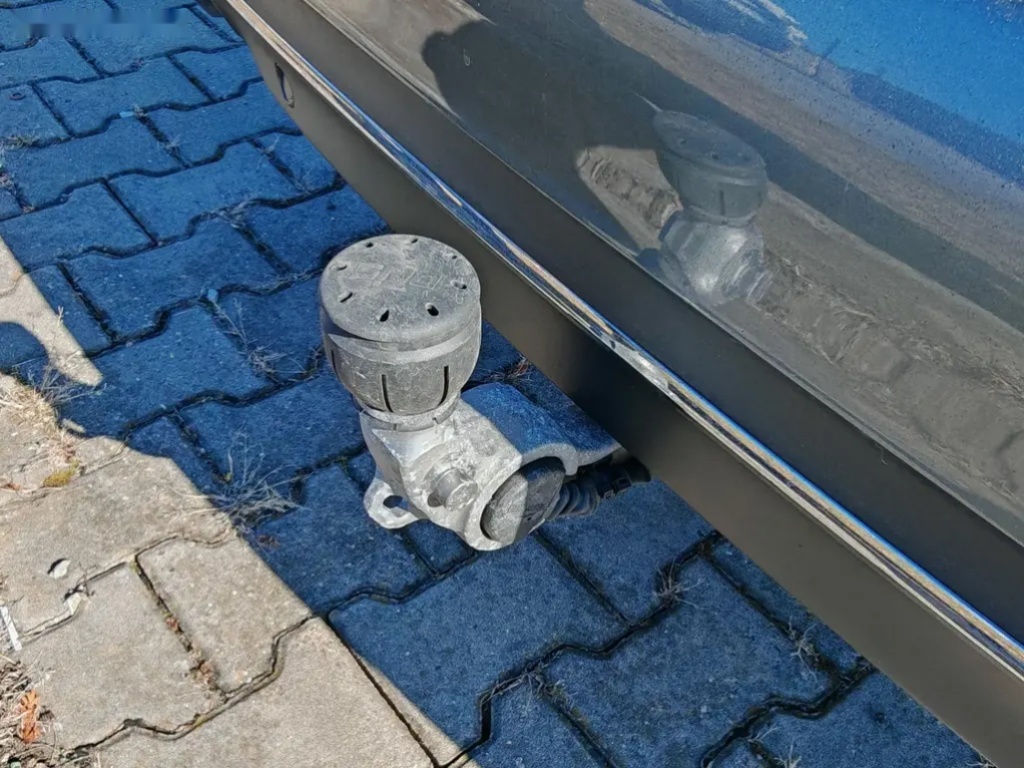 Mercedes-Benz Třídy E, E300de,Panorama,Tažné - 12