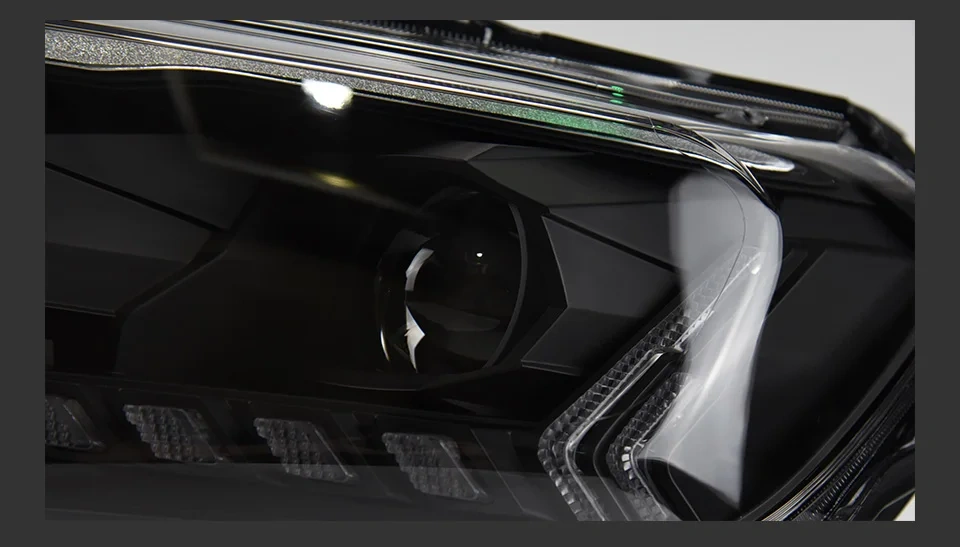 Ford Ranger LED světlomety NOVÉ - 12