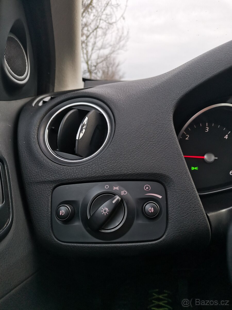 Ford Mondeo 2008 1.8 TDCi 92 kW 330tis 1.m - 12