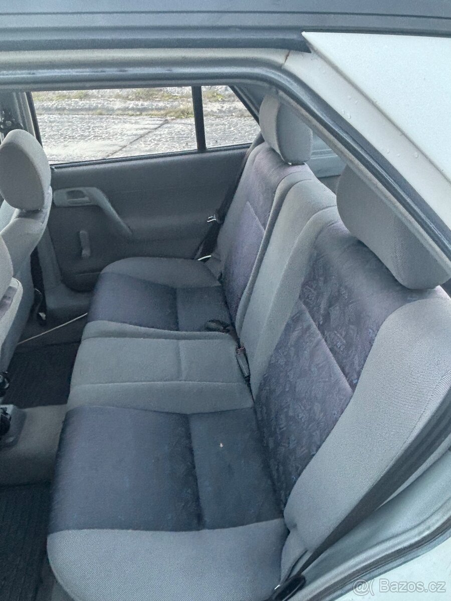 Škoda Felicia 1.3 MPI - 12