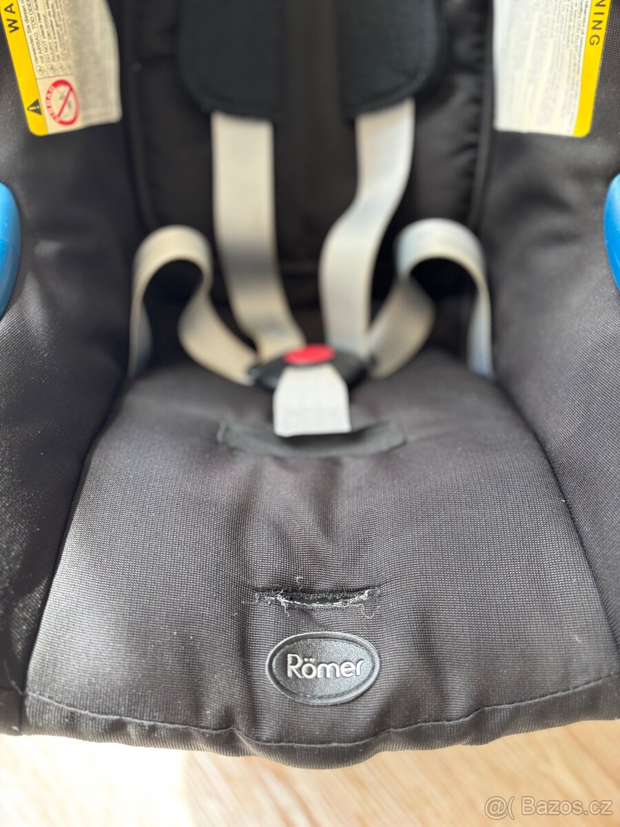 Autosedačka Römer Baby Safe Plus - 12