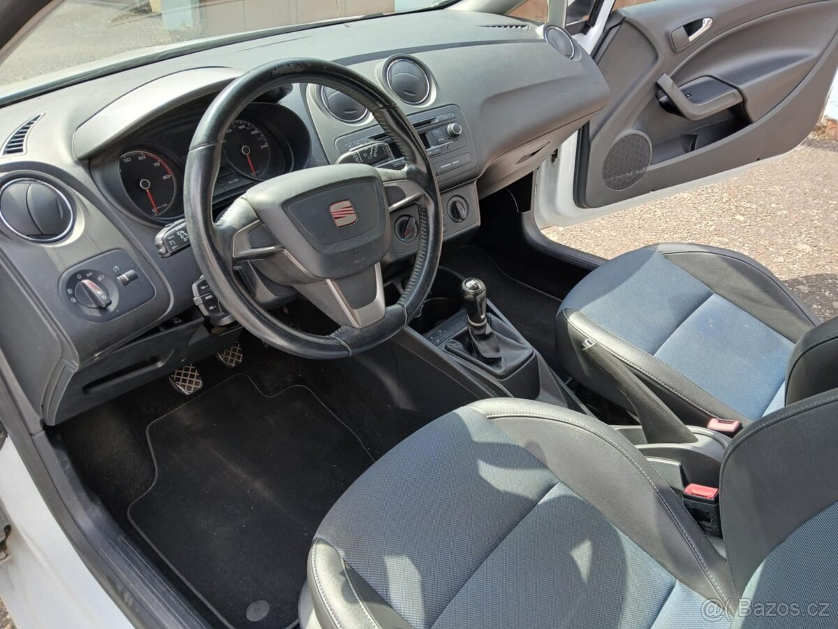SEAT Ibiza třídveřová - 12