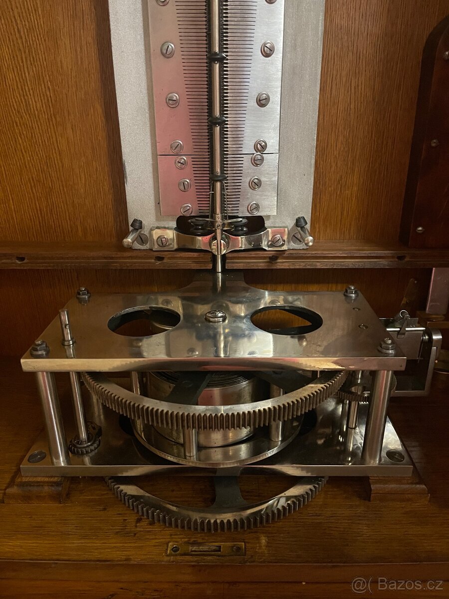 Hrací stroj Pólyphon - 12