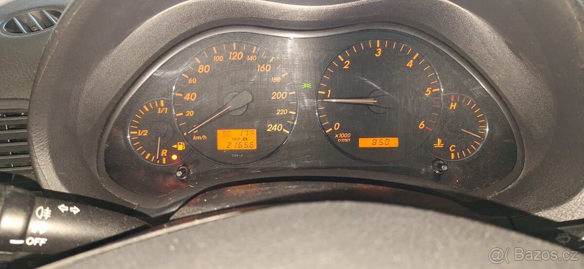 Prodám Toyota Avensis 2,0 D4D - 12