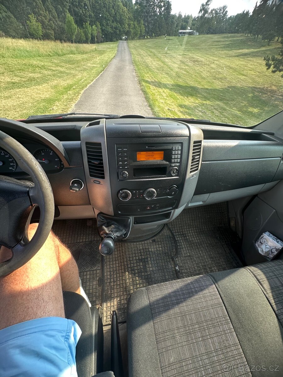 Mercedes Sprinter 313 2,2CDi 2016 nehavarovaný - 12
