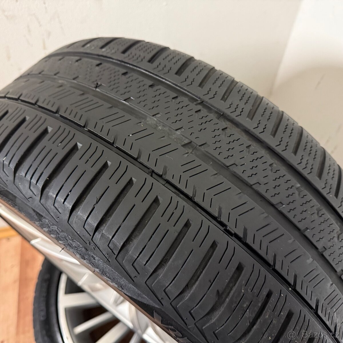 BMW 3 F30 LUXURY 5x120 R18 ET34+CELOROČNÍ 225/45R18 - 12