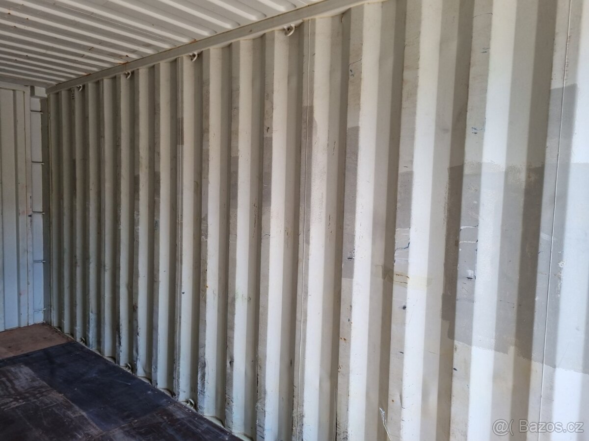 Velice krásný lodní kontejner 20DC - 12