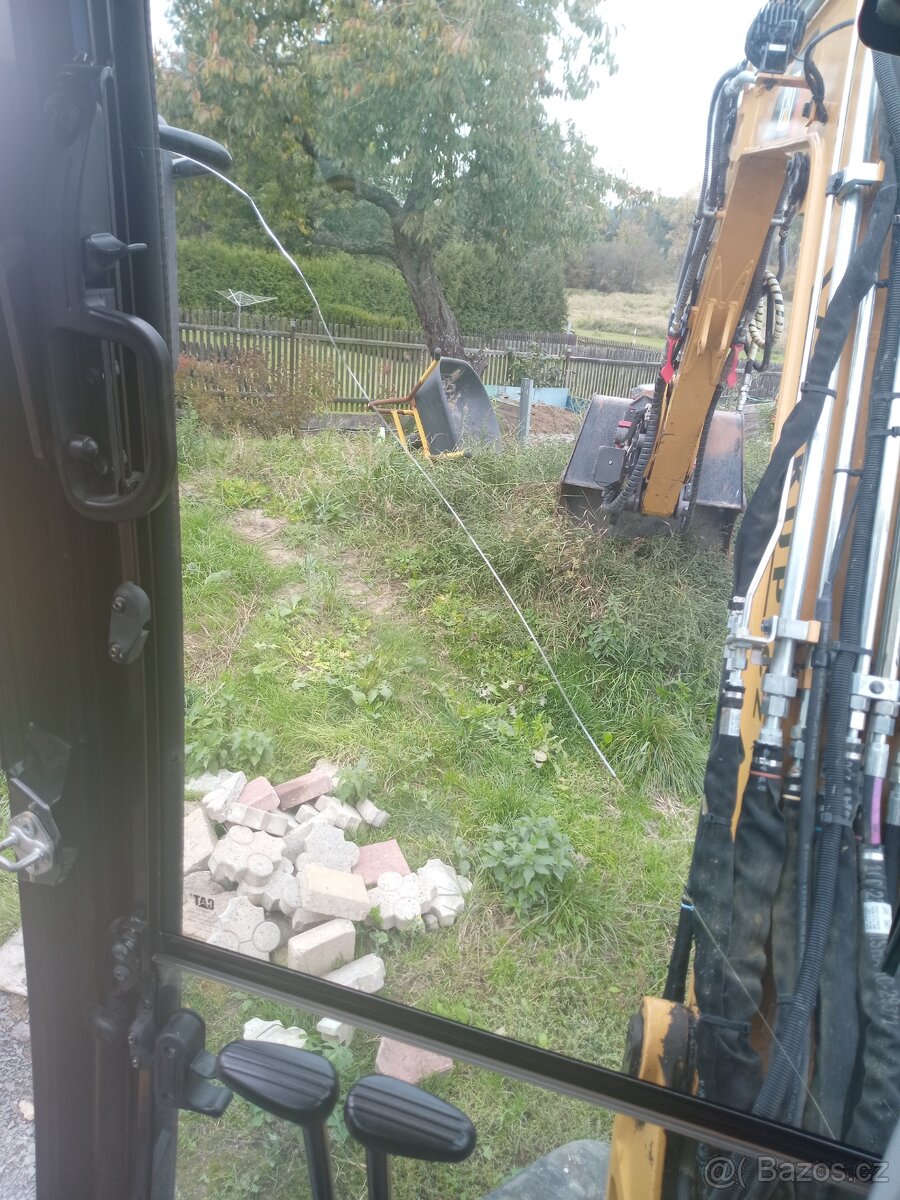 Pásový bagr Caterpillar 305 E2CR,rototilt. - 12