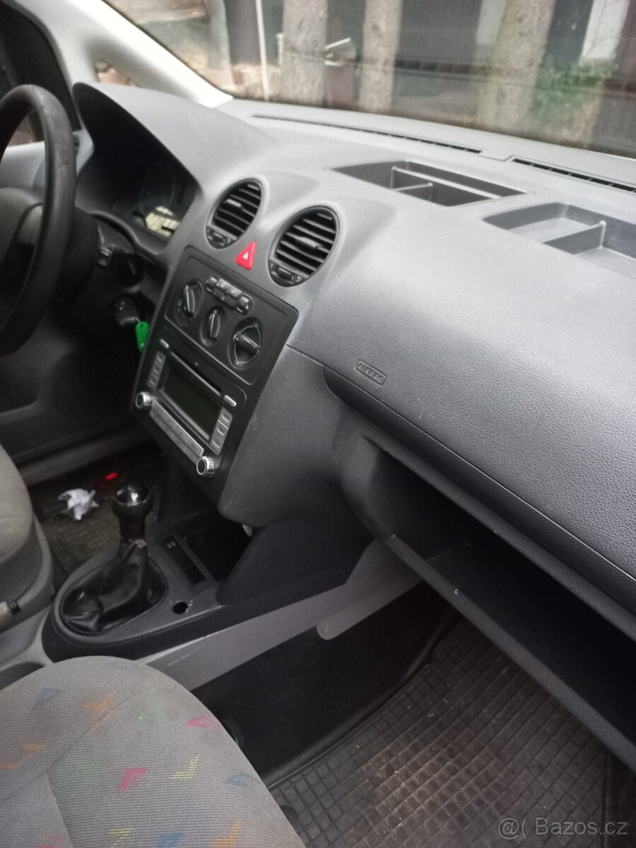 Volkswagen CADDY CNG/2.0 benzín 80 KW - 12