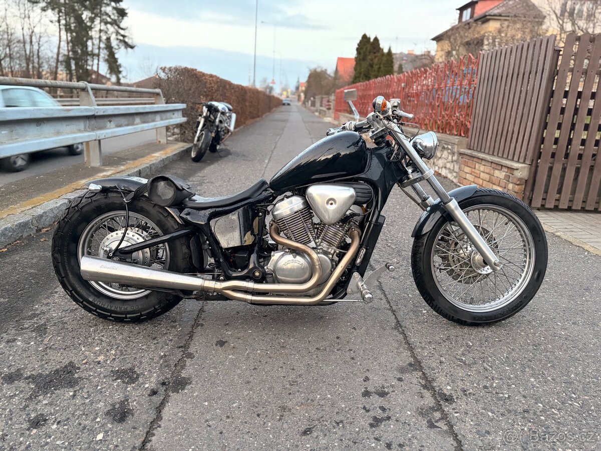 Honda shadow 600 - 12
