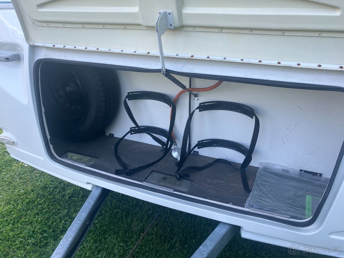 Karavan Adria Altea 542, ČR, nová STK, 6 míst - 12