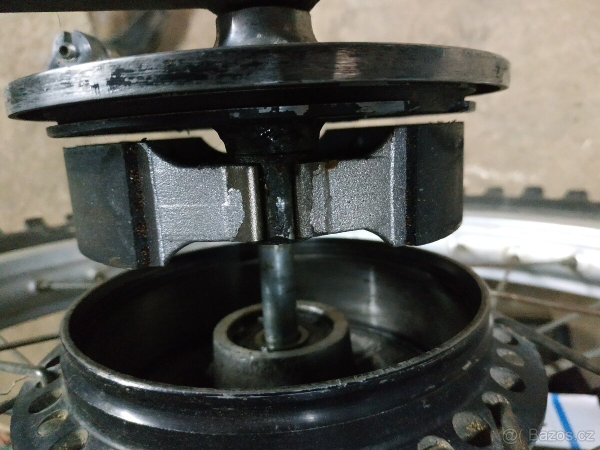 Kawasaki KLX 250 díly - 12