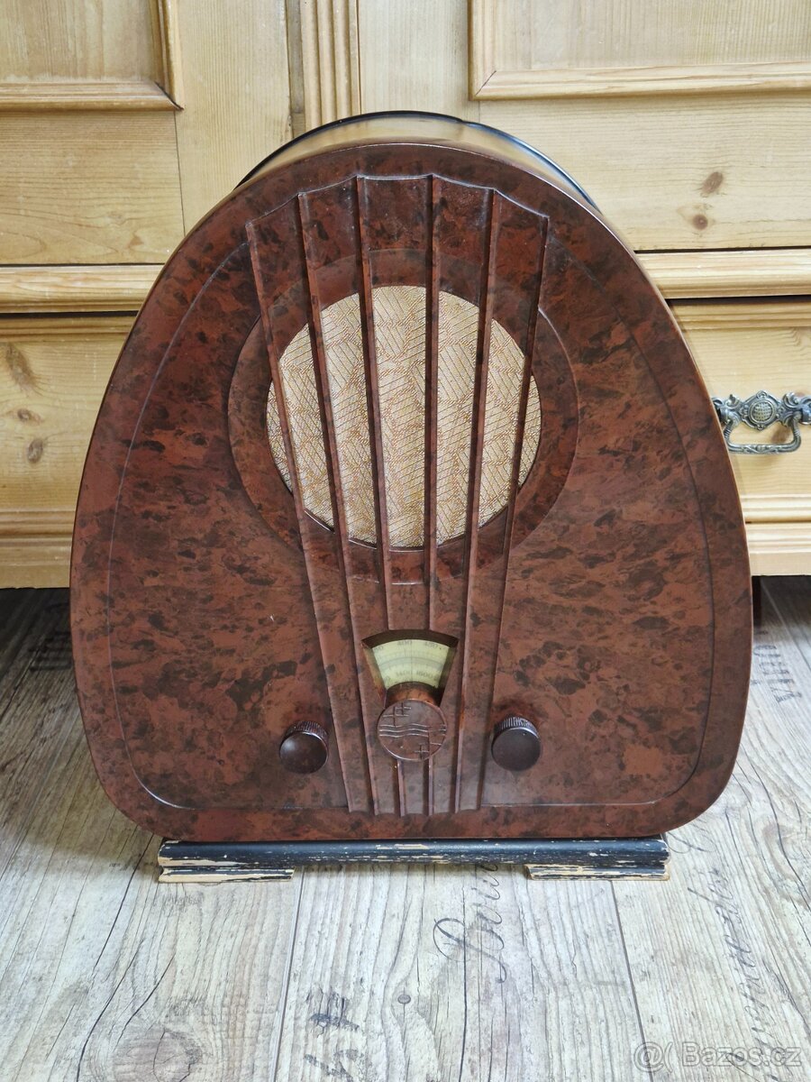 Staré rádio Philips 834A, 1933 - 12