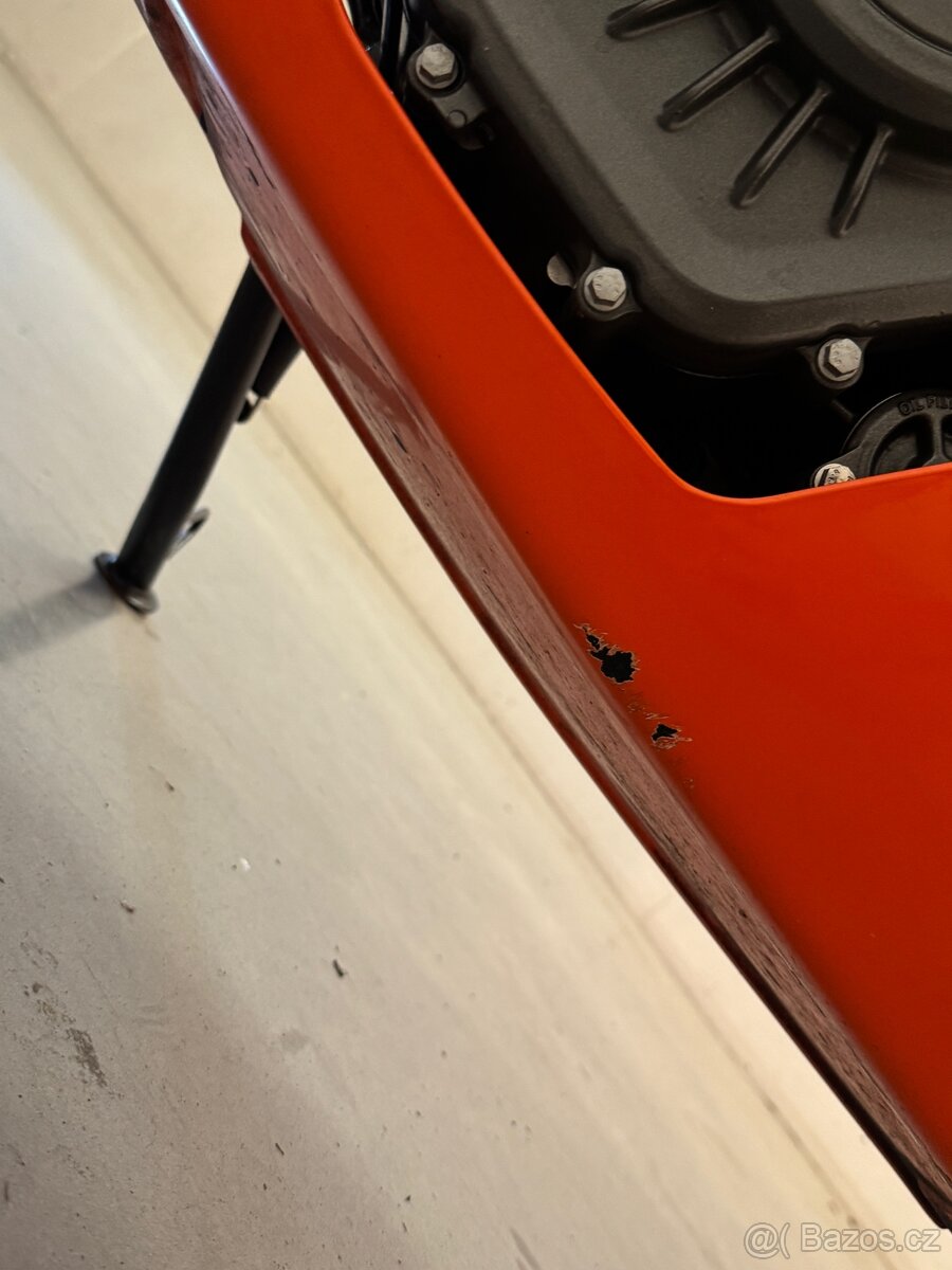 KTM RC 125 2019 - 12