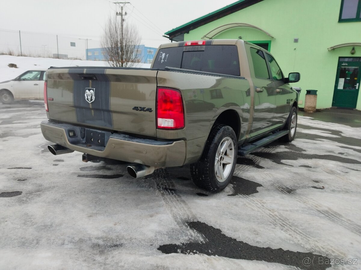 DODGE RAM 1500 5.7 HEMI, 4x4, 2015 - 12