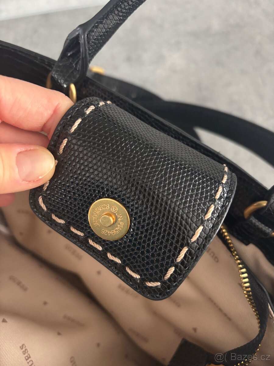 Guess kabelka - 12