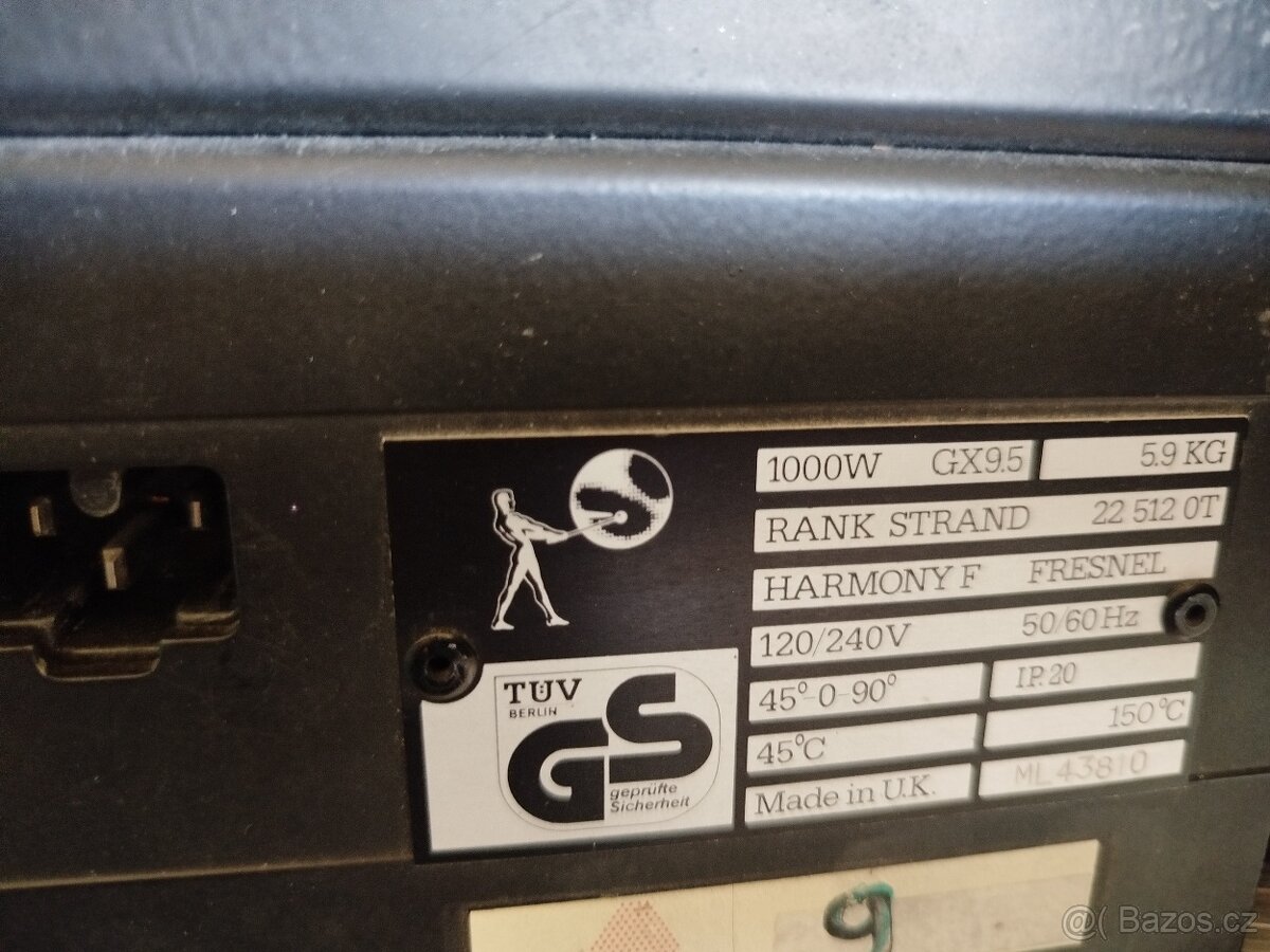 Predám Divadelní reflektor - 12