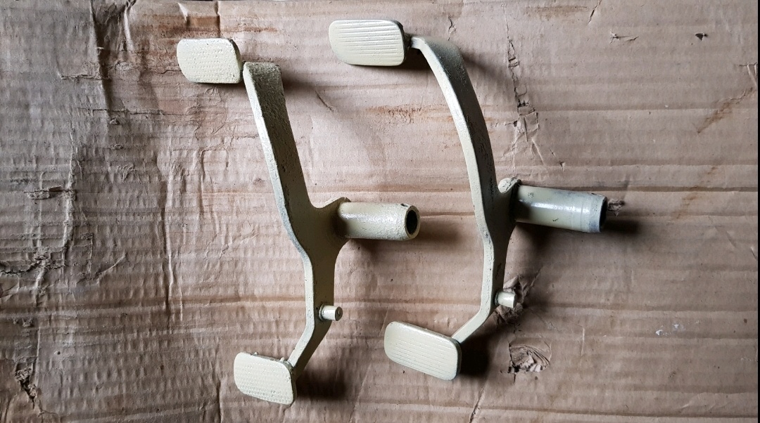 Kuželikove ložiska krků řízení SSW055 Dněpr Ural M72 K750 - 12