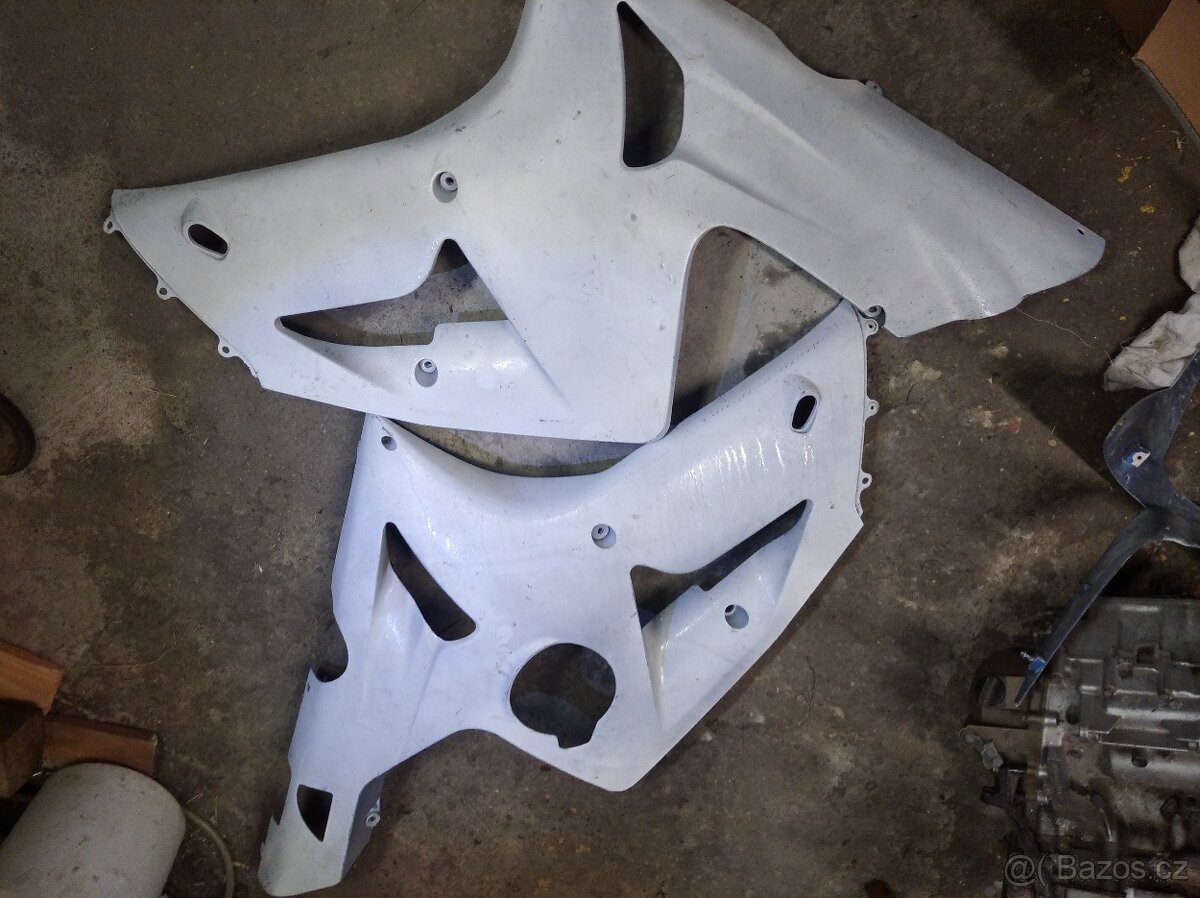 Kawasaki,Suzuki - 12