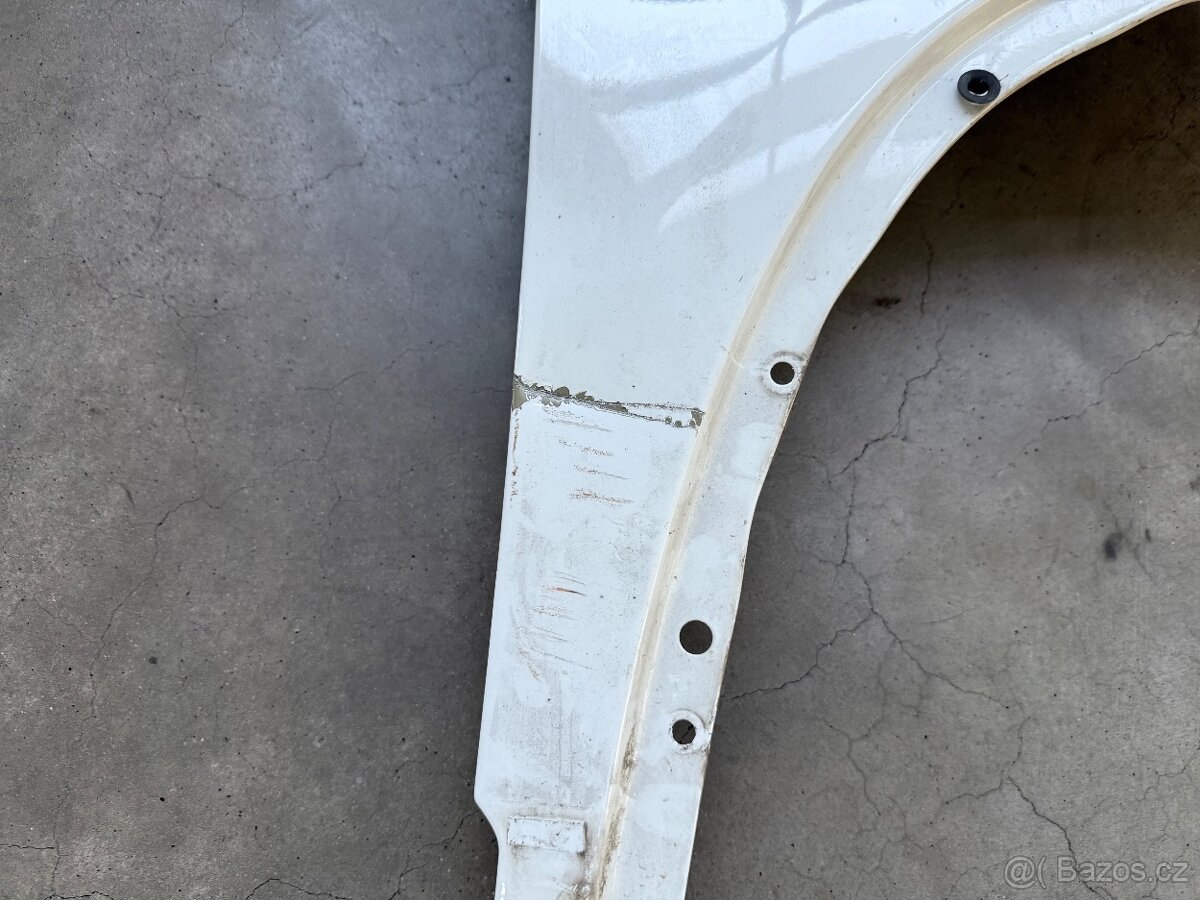 VW Tiguan přední část - 12