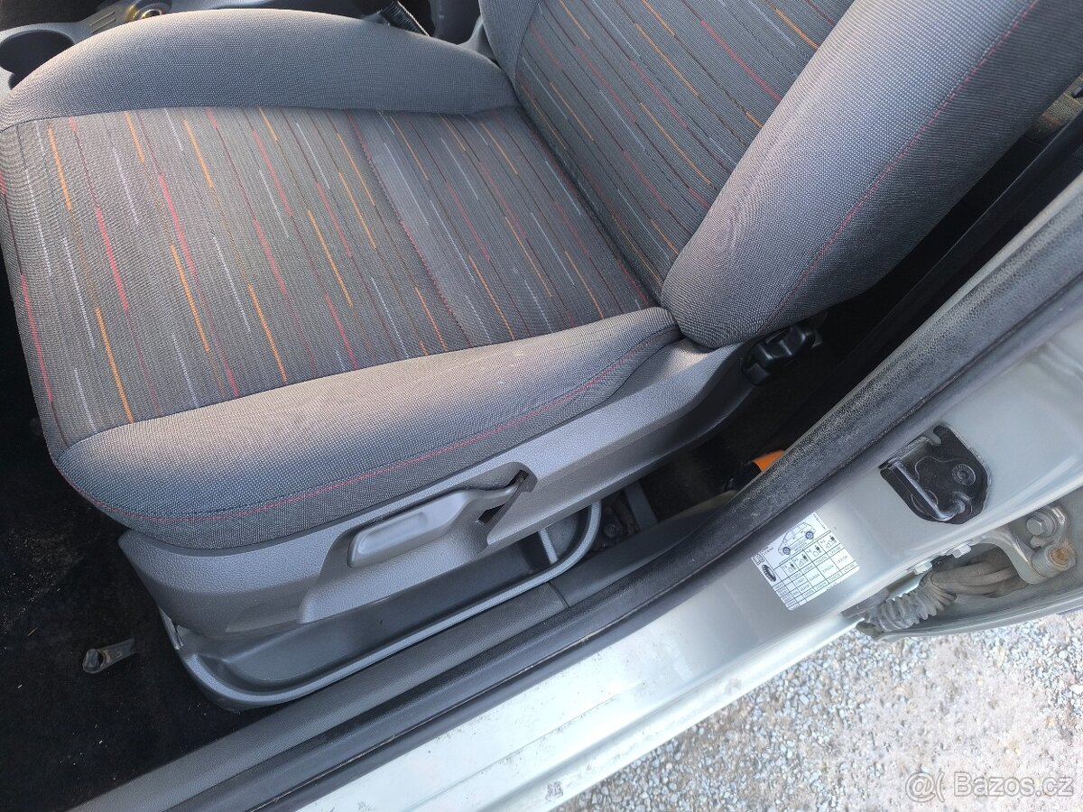 Ford C-MAX, KRÁSNÝ,145TKM,SERVISKA,1MAJ68L - 12