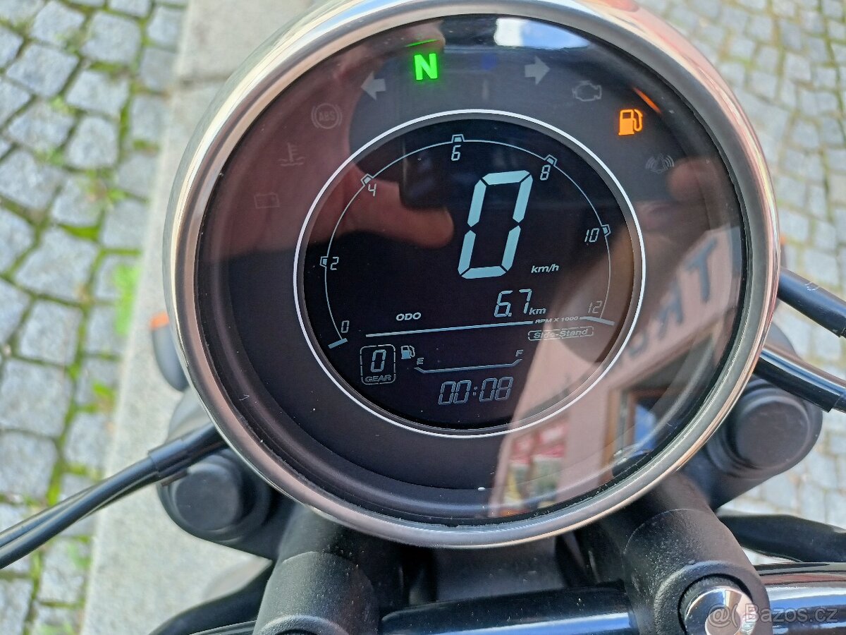 Jawa 350 Bobber, Chrome - 12