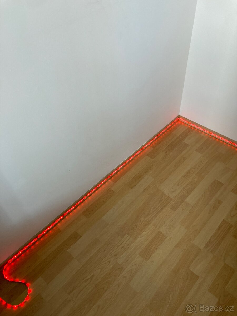 Led pásek 3m + dálkové ovládání - 12