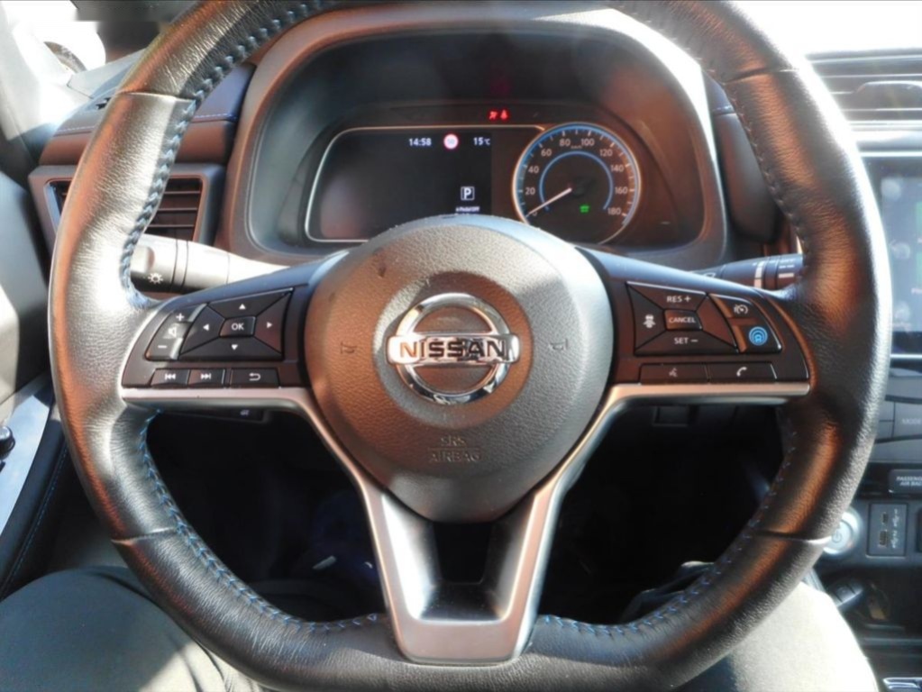 Nissan LEAF,N-Connecta 62KWh - 12