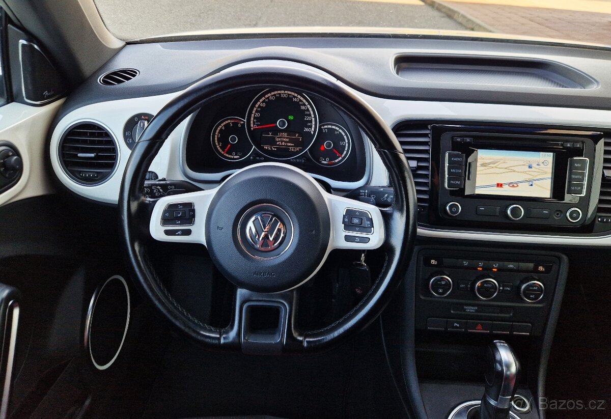VW BEETLE 1.6TDI 2013 LED/XENON NAVIGACE AUT.PŘEVODOVKA - 12