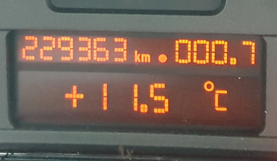 Bmw e39 523I - 12