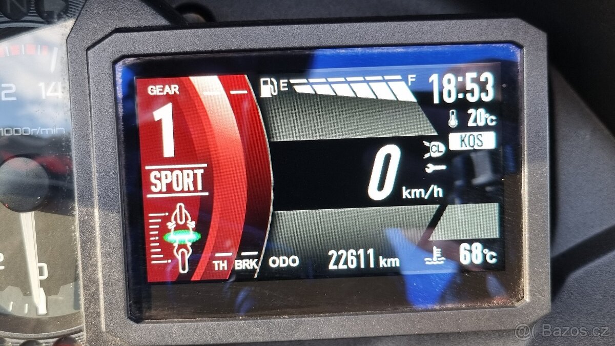 Kawasaki Versys 1000S r.v.2021 zelená - 12